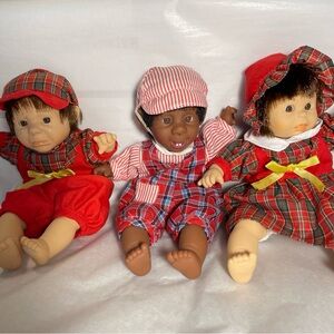 Vintage Gi-go Bean Bag Kids Palm Pals 1990s Lot Of 3 Red Plaid outfits pouting